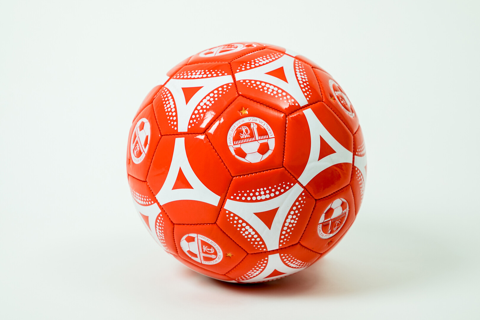 כדורגל משולשים הפועל באר שבע