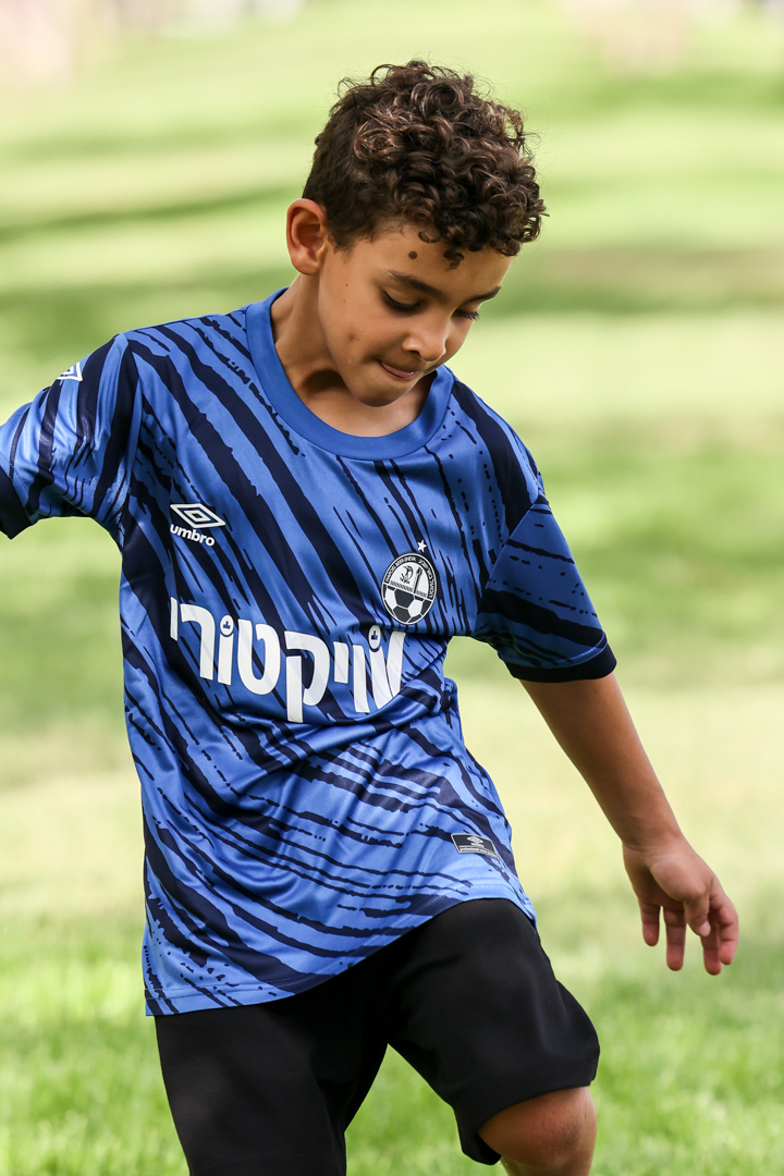 חולצת משחק שלישית ילדים 24/25 – תמונה 8