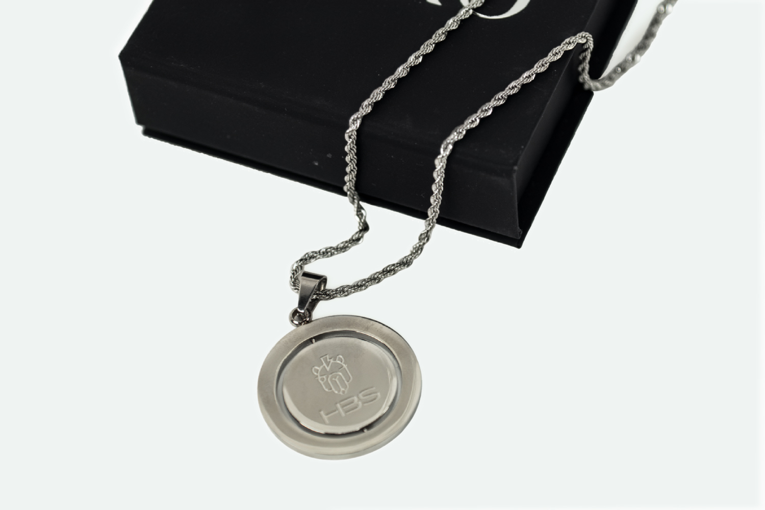 שרשרת תליון הפועל באר שבע ספין צבע כסף